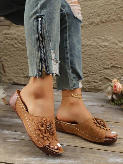 Women's Floral Thick Bottom Wedge Open Toe Slippers, Polyurethane Sole Thick Wedge Heel Solid Color Comfortable Slip-On Platform Sandals