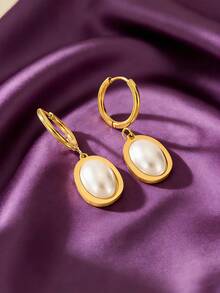 MONALLY 18K镀金不锈钢珍珠水滴耳环，低过敏性椭圆形珍珠吊坠耳环，女士饰品，情人节、母亲节礼物佳选，日常佩戴也十分合适。 - 珍珠耳環 - 查看 2