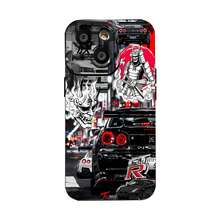 Coches japoneses, samuráis y una estética urbana amenazante. Esta elegante funda es compatible con los modelos  17, 16, 15, 14 Pro Max, 13, 12, 11, XR y XS Plus. Fabricada en TPU flexible, resistente a golpes y arañazos, ofrece una excelente protección contra caídas y un agarre cómodo. Es un regalo ideal para familiares, amigos y seres queridos, y una opción perfecta para festivales. - Negro - Ver 2