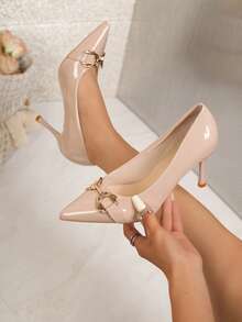 2026新款女士高跟鞋，亮面PU材质，时尚百搭，性感尖头优雅高跟鞋，适合工作和派对场合。 - 杏色 - 查看 4