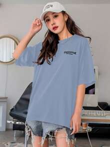 Women's Oversized Printed T-Shirt - Cheerful Paradise Phrase - Loose, Casual, Stylish, Modern, And Cool Blouse - 淺藍色 - 查看 6