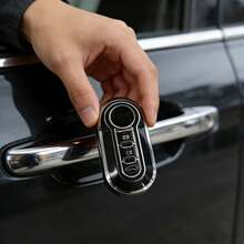 Fashion Keychain Protective Case, Made Of Soft TPU Material, Provides Comprehensive Protection For Fiat 500 Keys. Bravo Car Key Remote Control Protection Box, Universal Key Case