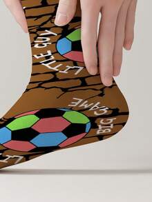 1 双主题 360° 全方位印花袜子 – 男女皆宜的新奇街头风袜子，大胆时尚