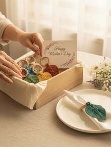 1pc Handmade Woven Bohemian Style Leaf Napkin Ring Wreath, Rustic Farmhouse Decor, Prayer Wall Hanging Leaf Napkin Ring, Wedding Home Decor, Wooden Napkin Ring, Dining Table Decoration, Easter Farmhouse Napkin Ring, Boho Dining Table Decor, Spring Party, Wedding, Holiday Dinner - Multicolor - View 6