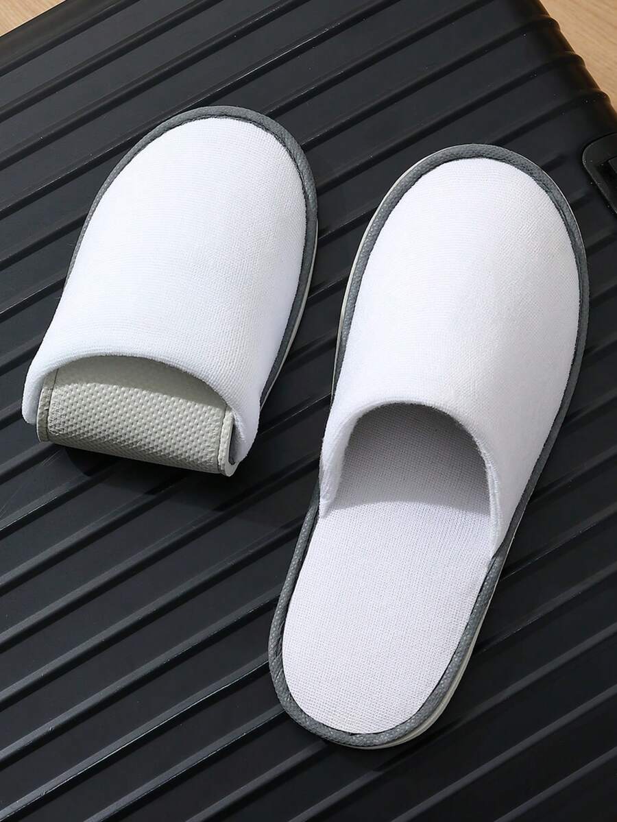 6pcs/Set Casual Solid Color Foldable Slippers, Portable Travel Flats, Unisex White Slip-On House Shoes, Suitable For Weddings, Bridesmaids, All Seasons, Fits US Size 9 - White - View 1