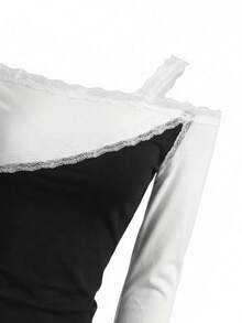 韩版性感撞色蕾丝斜肩长袖T恤，修身收腰设计，显瘦显瘦，春季款 - 黑白拼接 - 查看 8