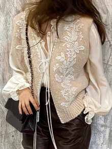 Alicedudu Women's Handmade Embroidered Floral Pattern Knitted Vest, Autumn/Winter