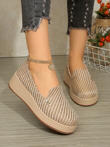 New Wedge Thick Bottom Deep Mouth Shoes, Fashionable Shoes High Heels Imitation Woven Straw Rope Sole