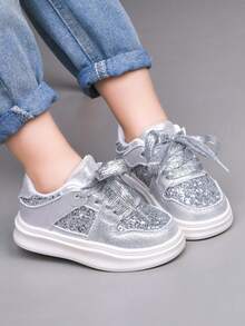 1 Pair Kids' Sneakers, 2026 New Glitter Soft Bottom Non-Slip Casual Shoes, Daily & School Sports Low-Top Flat Shoes For Boys And Girls - Silver - View 2