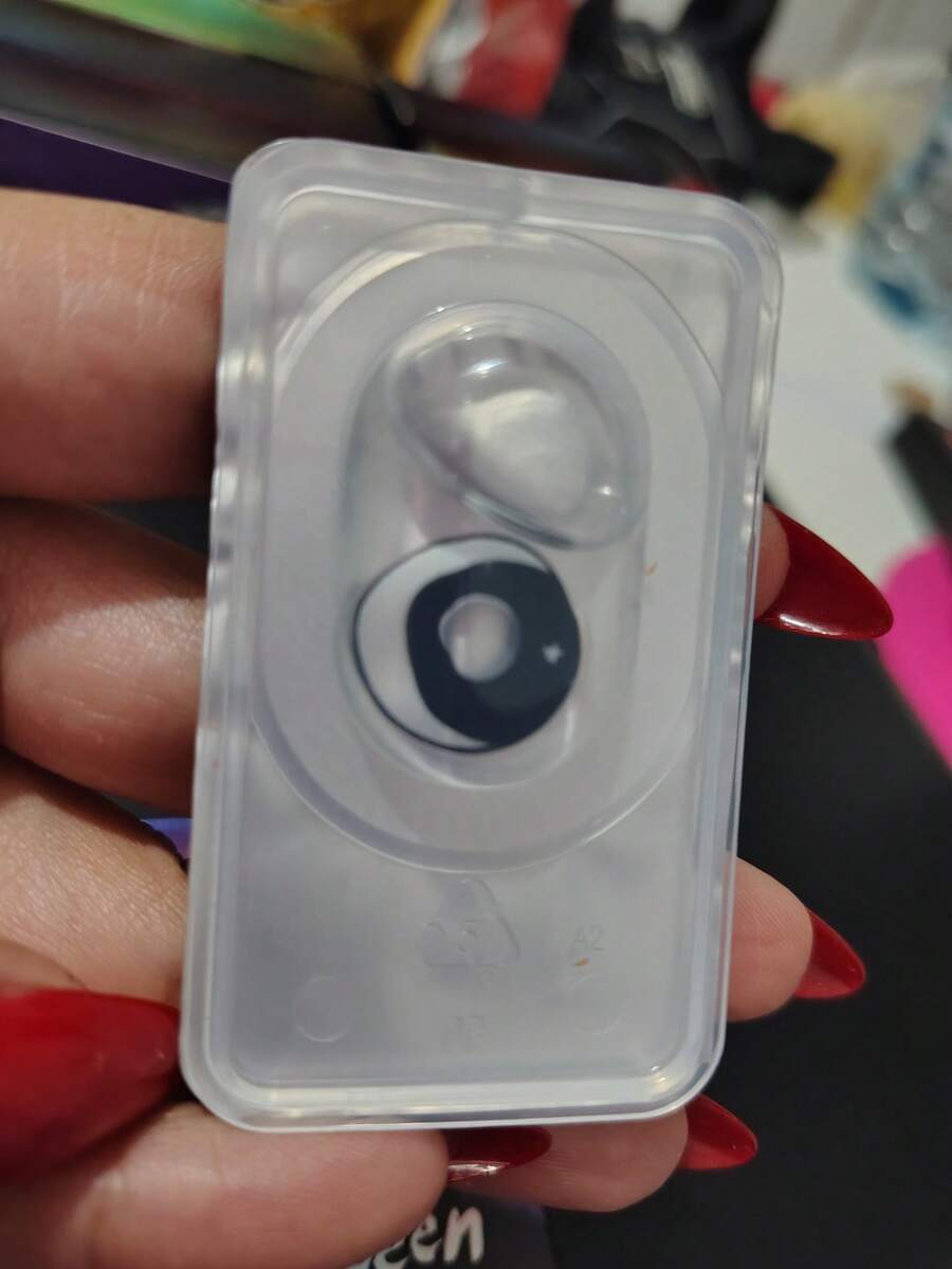 Eyeshare 1 par de lentes de contacto de color negro y blanco con diseño de fantasma para cosplay, lentes de contacto de color rojo de Drácula para maquillaje de vampiro, para uso anual, juegos de roles, eventos festivos, accesorios de anime, disfraces de Halloween y cosplay - Blanco y Negro - Ver 1