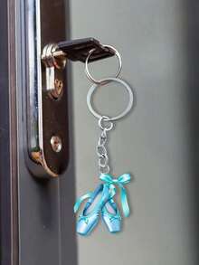 2D芭蕾舞扁平亚克力钥匙扣 - 不锈钢链，可爱2D扁平设计，多种颜色可选，适用于背包、汽车、手机、钥匙等，是生日、周年纪念日、派对、万圣节、圣诞节、节日等场合的绝佳礼物，经久耐用，设计别致。 - 彩色 - 查看 6