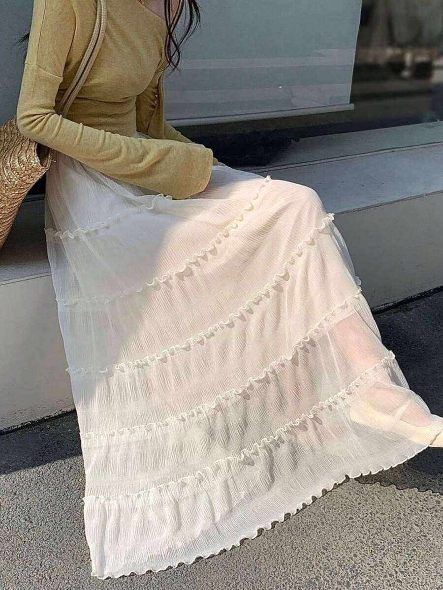 2026 春季女士高腰褶裥蛋糕裙，A 字喇叭裙摆，饰有纹理荷叶边，显瘦又显身材，夏季必备