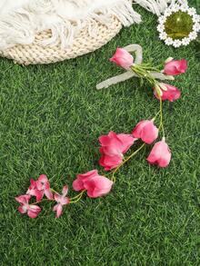 1个波西米亚风人造花发夹，花朵垂坠，造型别致，是春夏度假高髻发饰的完美之选。这款优雅的发夹时尚别致，尽显女性柔美气质。 - 彩色 - 查看 10