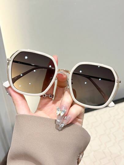 1pair Classic Geometric Full Frame Exquisite Women Fashion Glasses For Daily Life Driving Camping Musical Festival Street Snap Family Outings Festival Outfit Going Out Outfit Fashion Accessories