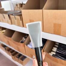 Lancôme Black Flat Foundation Brush, Suitable For Daily Use - Black - View 4