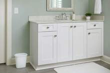 Rubbermaid Vanity Trash Can\/Wastebasket 1.5-Gallons\/6-Quarts White For Under Counter\/Kitchen\/Office\/Bedroom\/Bathroom - 杏色 - 查看 4