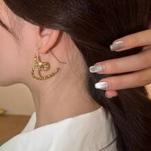 Versatile Gold Heart Earrings For Women - Bạc - Xem 4