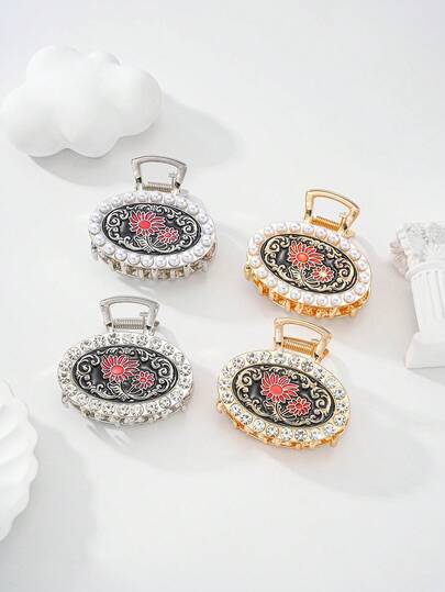 女士发饰，锌合金材质，圆形图案雕刻向日葵，饰以珍珠和水钻，适合工作、派对、庆典、生日礼物、旅行等场合佩戴。