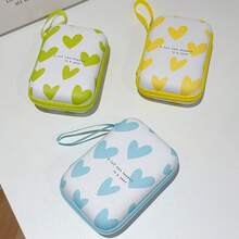 1个心形数码配件收纳盒，EVA硬壳防摔防震，适用于蓝牙耳机/充电器/数据线，小巧便携，方便旅行通勤携带。