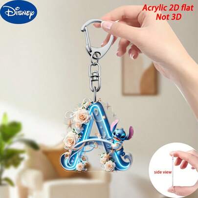 1个2D平面设计的迪士尼史迪奇亚克力钥匙扣，配有26个A-Z字母吊坠，图案精美，可作汽车钥匙扣、包包装饰、圣诞节装饰、送给闺蜜的礼物，是迪士尼史迪奇粉丝的理想之选，也是情人节和斋月礼物的完美选择。