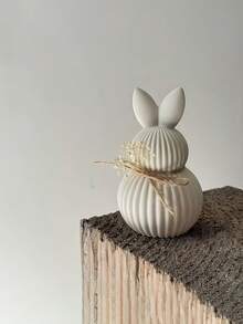 1pc/2pcs Striped Rabbit Silicone Mold, DIY Creative Easter Bunny Candle Wax Mold, Holiday Home Decor/Gift Resin Casting Mold, Handcraft Making Plaster Mold, Art Decor Statue Mold - White - View 7