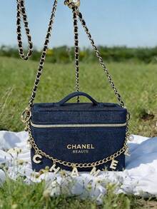 CHANEL Navy Blue Mini Pouch, Canvas Fabric Box Bag, Fits Smartphone. Shoulder Bag, Jewelry Box And Storage Box, Versatile And Elegant, Adjustable Chain Strap Converts To Crossbody, Suitable For Casual Daily Use Or As A Luxury Gift For Women And Fashion Enthusiasts.