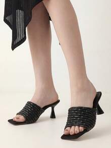 Sandalias de tacón alto con punta cuadrada y punta abierta, estilo europeo y americano, con tira trenzada y tacón grueso, color negro, para outfits de primavera y verano - Negro - Ver 1