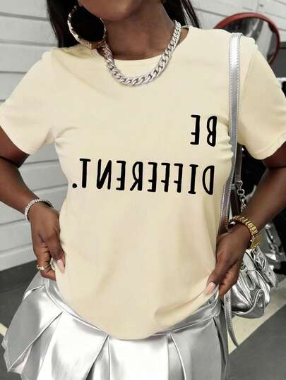 Camiseta de mujer de estilo casual y suelto con cuello redondo y manga corta, con un nuevo diseño simple y lindo, adecuada para el uso diario y de vacaciones.