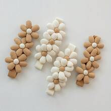 1条波西米亚风弹力窗帘绑带，窗帘系绳，饰有3朵雏菊图案——乳白色和奶油色花朵，配有结实隐形扣环，适用于卧室和客厅窗帘装饰，易于安装，经久耐用，简约时尚的家居饰品。 - 咖啡色 - 查看 3