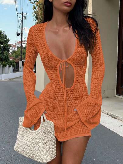 Vestido casual de vacaciones en la playa con diseño hueco y sexy para mujer, vestido de punto de manga acampanada corta, primavera/verano/otoño