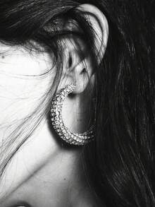 ZAA Rhinestone Inlaid Earrings, Simple And Exquisite Sparkling Earrings, Diamond Inlaid Round Alloy Jewelry, Women's Jewelry, Exaggerated Large Circle Niche Design, Unique And Versatile Earrings - Multicolor - View 1