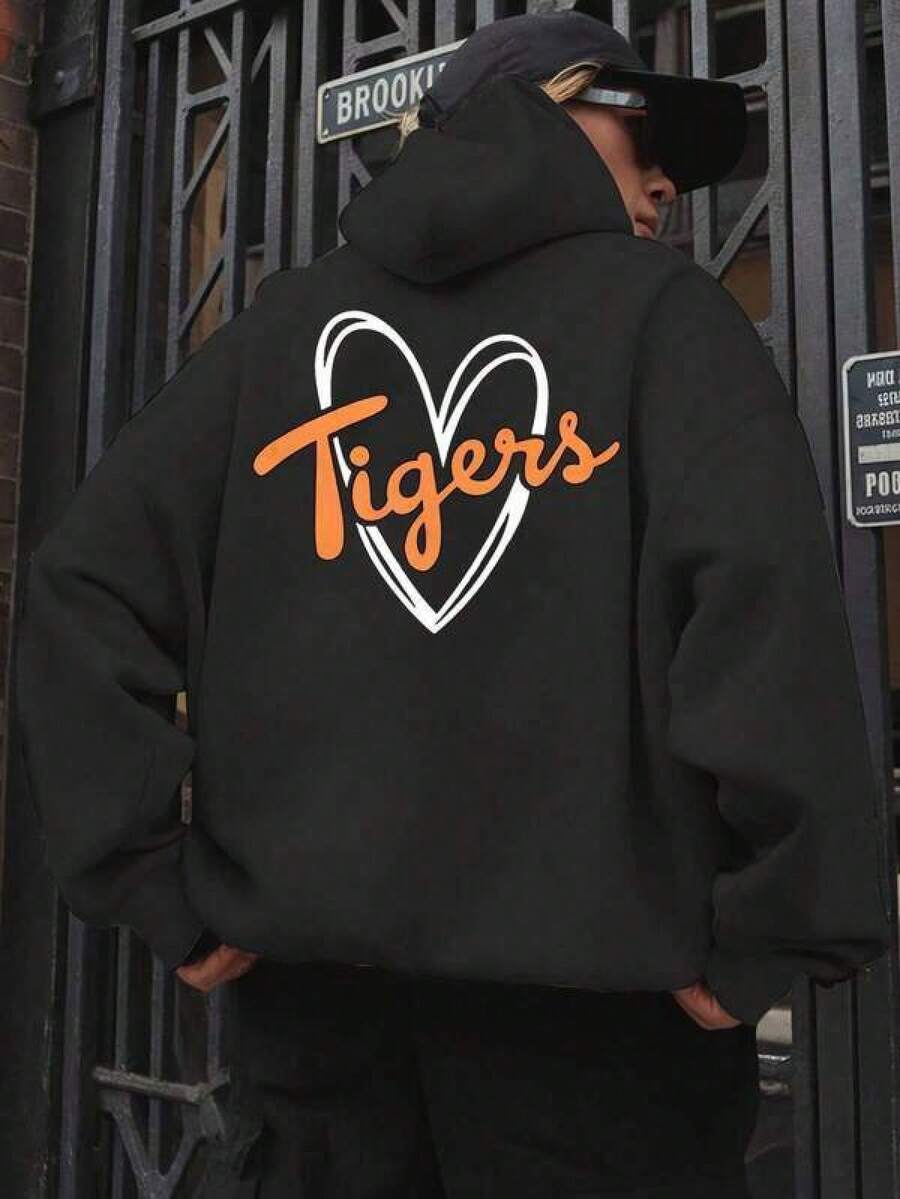 Men Outdoor Hoodies & Sweatshirts - Black - View 1