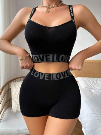 情人节礼物 女士爱心图案文胸内裤两件套