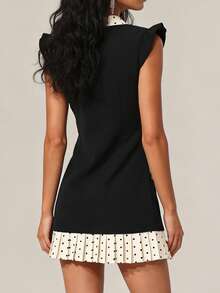 Women's Dot Patchwork Mini Dress Summer Fashionable Flying Sleeve V Neck Pleated Hem Dress - 黑色 - 查看 5