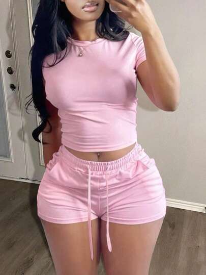 LovelyWholesale Women's Casual Solid Color Round Neck Short Sleeve T-Shirt And Drawstring Shorts Set, Summer Outfit Pink