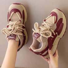 2026年春季新款女士小众设计透气休闲厚底增高厚底运动鞋 - 紅色 - 查看 5