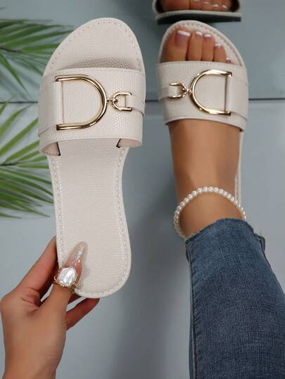 大码女士舒适简约圆头金属扣印花平底凉鞋，休闲时尚户外度假沙滩夏季鞋