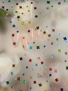 1pc Chain French Style Four-Leaf Clover Nail Stickers, Light Luxury All-Match Nail Art Decals & Nail Accessories - Multicolor - View 1