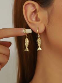 2 đôi bông tai hình cá 3D có thể cử động, mặt dây chuyền hình cá mạ vàng 18K, trang sức hình cá lồng vào nhau, bông tai hình cá cung Song Ngư độc đáo, quà tặng cho người yêu biển, phù hợp để đeo hàng ngày, đi nghỉ lễ, hẹn hò, dự tiệc. - Vàng - Xem 17