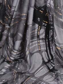 1条女士时尚优雅圆形流苏印花围巾，适合休闲、通勤、日常颈部围脖和披肩 - 彩色 - 查看 3