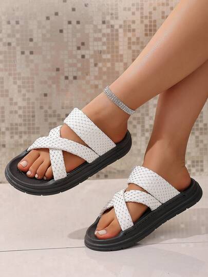 1 Pair Women's Summer New Daily Wear Non-Slip Versatile Soft Bottom Fashion Slippers, Suitable For Going Out/Shopping, Versatile Flat Sandals