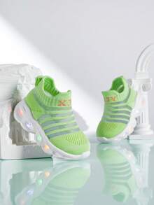 2026 New Kids Light Up Socks Shoes, Boys & Girls Breathable Sports Shoes, Glowing Flashing Soft Bottom Baby Shoes, Toddler Casual Shoes With Lights - Green - View 5