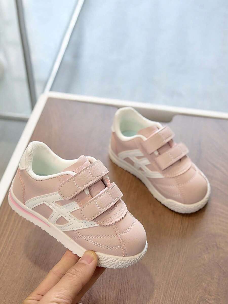 1 Pair Unisex New Low-Top Sneakers, Soft Sole Non-Slip Children Running Shoes, Fashion Versatile Student Casual Shoes, Infant Toddler Shoes, Suitable For All Seasons - Pink - View 1