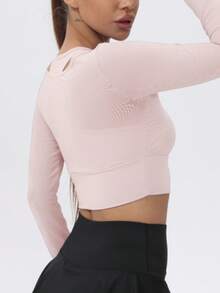 1件装女士网眼长袖短款瑜伽运动T恤，内置胸垫