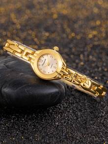 1件女士奢华金属合金表带白色表盘石英表，配心形吊坠，适合正式场合和日常佩戴，是生日、情人节、周年纪念日送给女性的绝佳礼物。 - 金色 - 查看 5