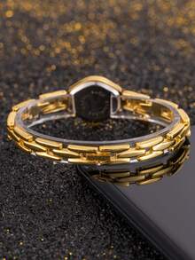 1件女士奢华金属合金表带白色表盘石英表，配心形吊坠，适合正式场合和日常佩戴，是生日、情人节、周年纪念日送给女性的绝佳礼物。 - 金色 - 查看 6