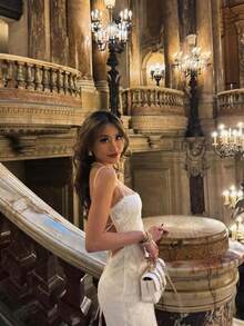 Long Elegant Backless Knit Bridesmaid Dress, Spaghetti Strap Sleeveless Design, Slightly Stretchy, Suitable For Parties And Vacations - White - View 1