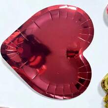 10.47 Inch (Approx. 26.6 Cm) Large Red Heart-Shaped Disposable Paper Plates, Suitable For Mother's Day, Wedding, Birthday Party, Valentine's Day - Red - View 5