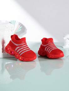 2026 New Kids Light Up Socks Shoes, Boys & Girls Breathable Sports Shoes, Glowing Flashing Soft Bottom Baby Shoes, Toddler Casual Shoes With Lights - Red - View 9