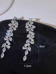 1 对优雅铆钉叶子设计女士耳环，时尚配饰，适合日常佩戴、派对、节日和婚礼 - 白色 - 查看 7